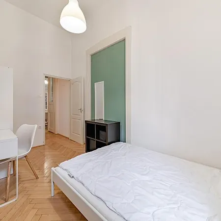 אכסניה Downtown Wesselenyi בודפשט