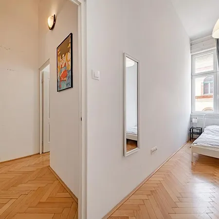 אכסניה Downtown Wesselenyi