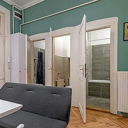 Hostel Downtown Wesselenyi Budapest