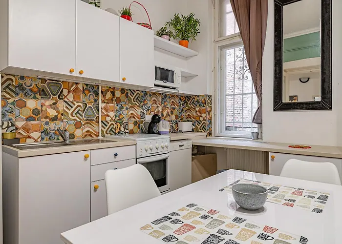 Downtown Wesselenyi Будапешт