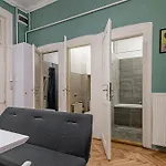 Downtown Wesselenyi Budapest
